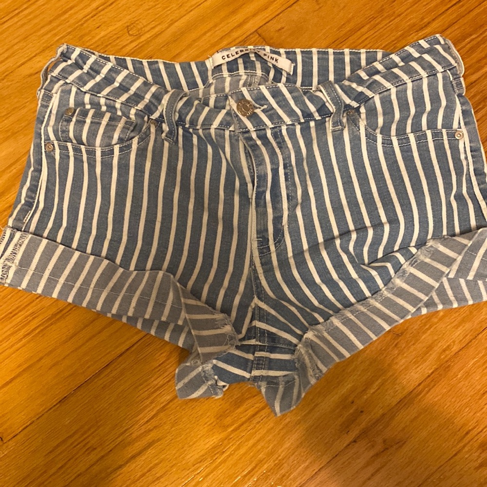 Stripe shorts size 9